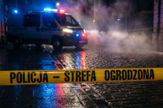 Zatrzymanie podpalacza w Poznaniu. Spalił osiem samochodów na osiedlu Maltańskim