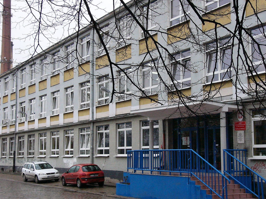 Miejsce drugie: LO nr III im. Adama Mickiewicza