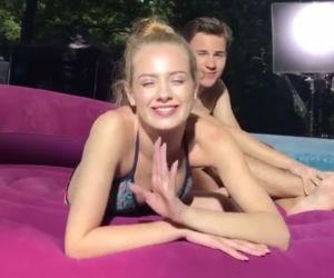 Barwy szczęścia po wakacjach 2019. Kajtek (Jakub Dmochowski), Oliwka (Wiktoria Gąsiewska)