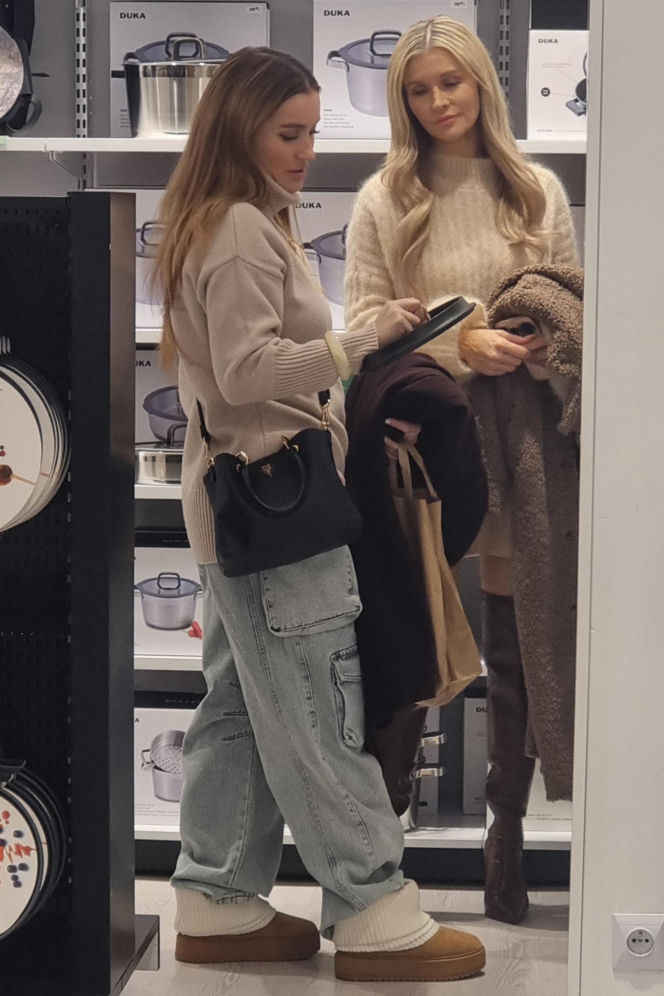 Joanna Krupa z siostrą Martą. Zjadły w mlecznym i poszły po patelnię