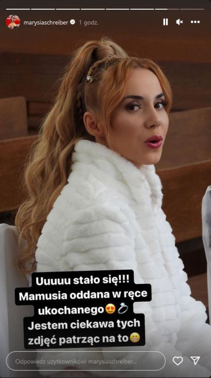 Marianna Schreiber na ślubie mamy