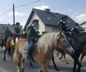 Gliwice: Konna procesja przeszła ulicami Ostropy