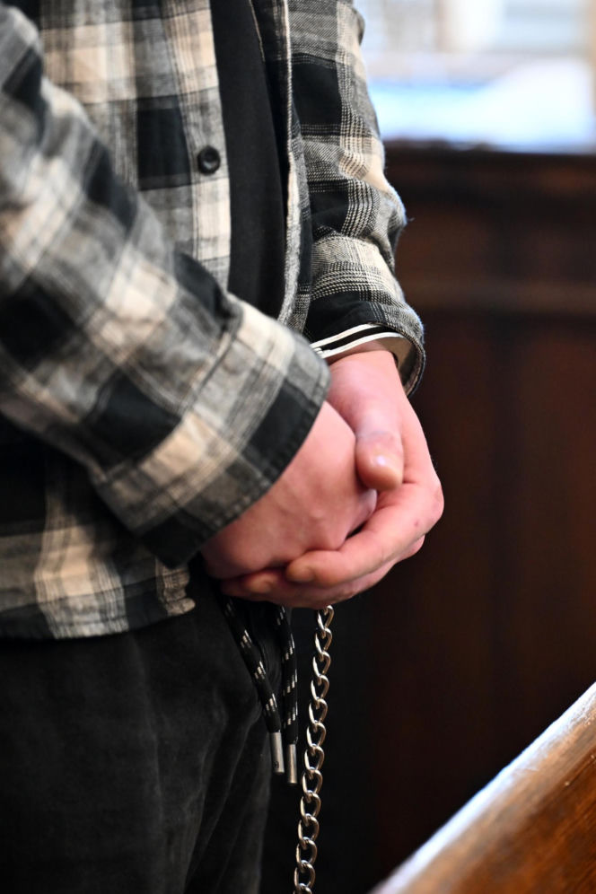 Zatłukł seniora tłuczkiem do mięsa, bo chciał zaimponować kochance. Mordercze trio usłyszało wyroki