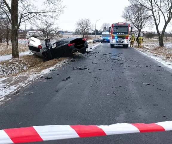 Śmiertelny wypadek w Choceniu. Mąż zmarłej 26-latki apeluje do świadków 