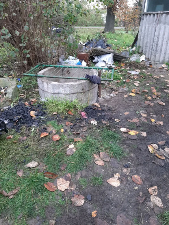 Tragedia w Wilkszycach koło Sieradza. Mężczyzna wpadł do studni 