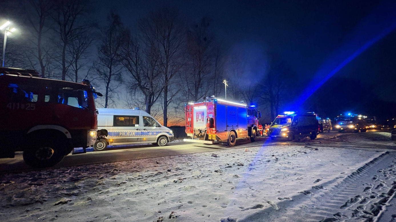 Zderzenie trzech aut na DW212 03.02.2026