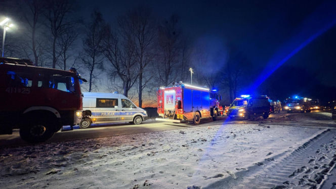 Zderzenie trzech aut na DW212 03.02.2026