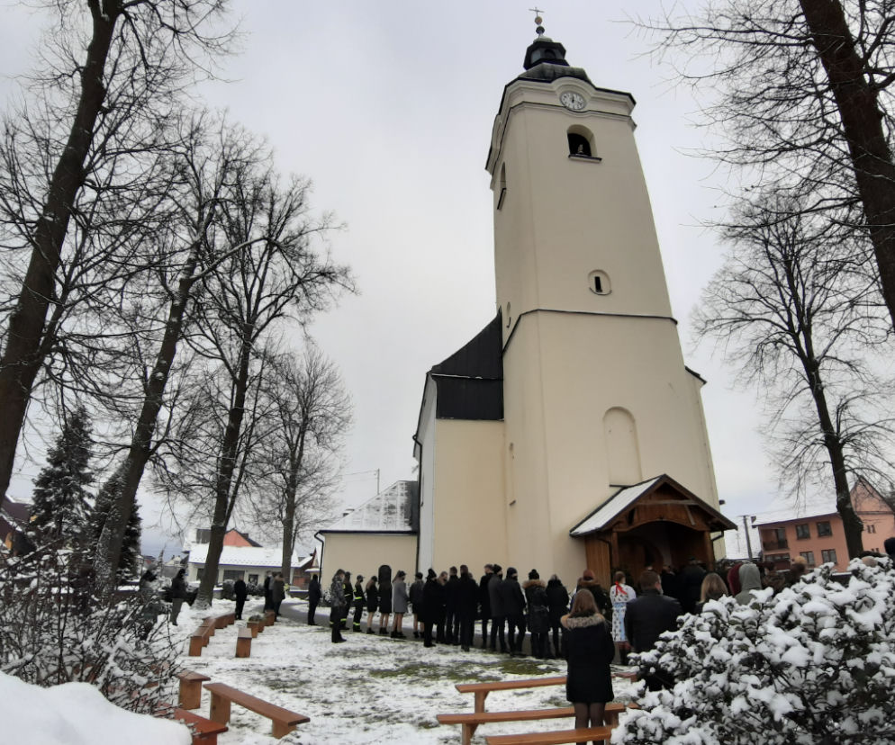 Kościół. Nowa Biała