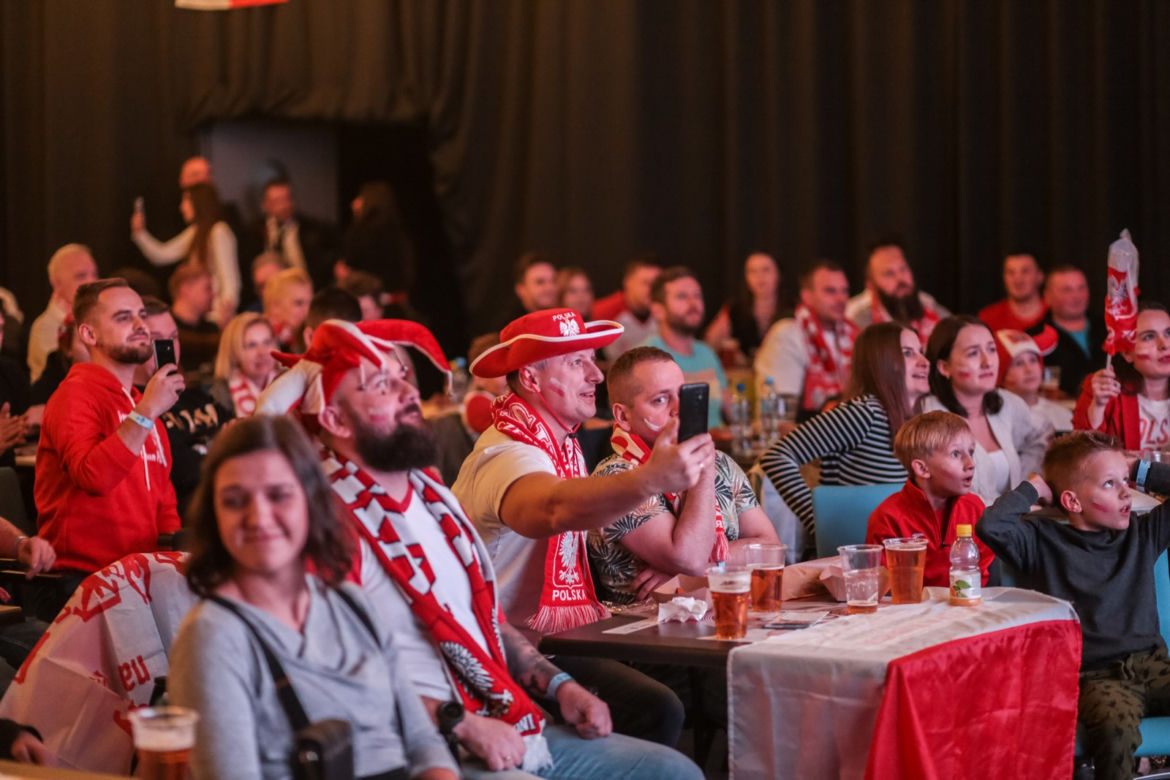 Strefa kibica na Stadionie Śląskim w czasie meczu Polska-Meksyk