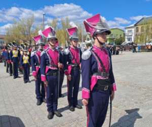 Ślubuję! – patriotyczne sceny na Rynku w Starachowicach