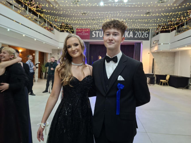 Studniówka 2026 maturzystów II LO w Starachowicach