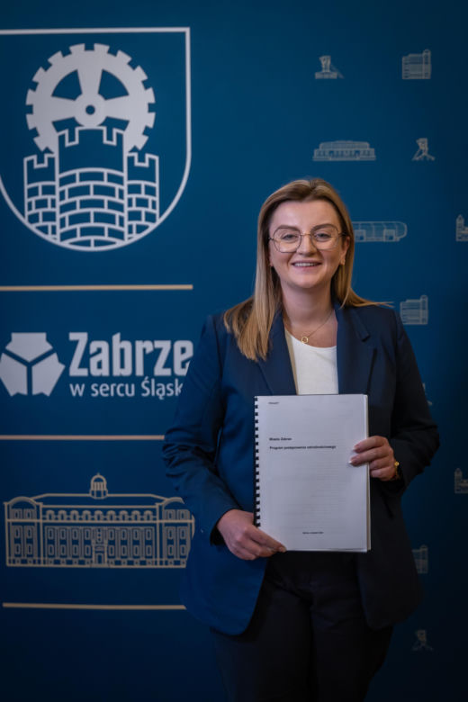 Konferencja prasowa w UM Zabrze. "Poprzednie władze miasta zostawiły po sobie 883 mln zł długu"