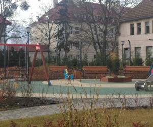 SZOK! Plac zabaw w Bydgoszczy jak więzienie!