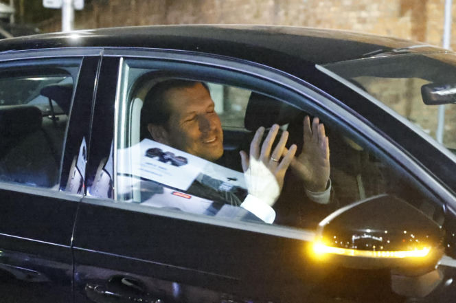 Koniec spotkania PiS na Nowogrodzkiej