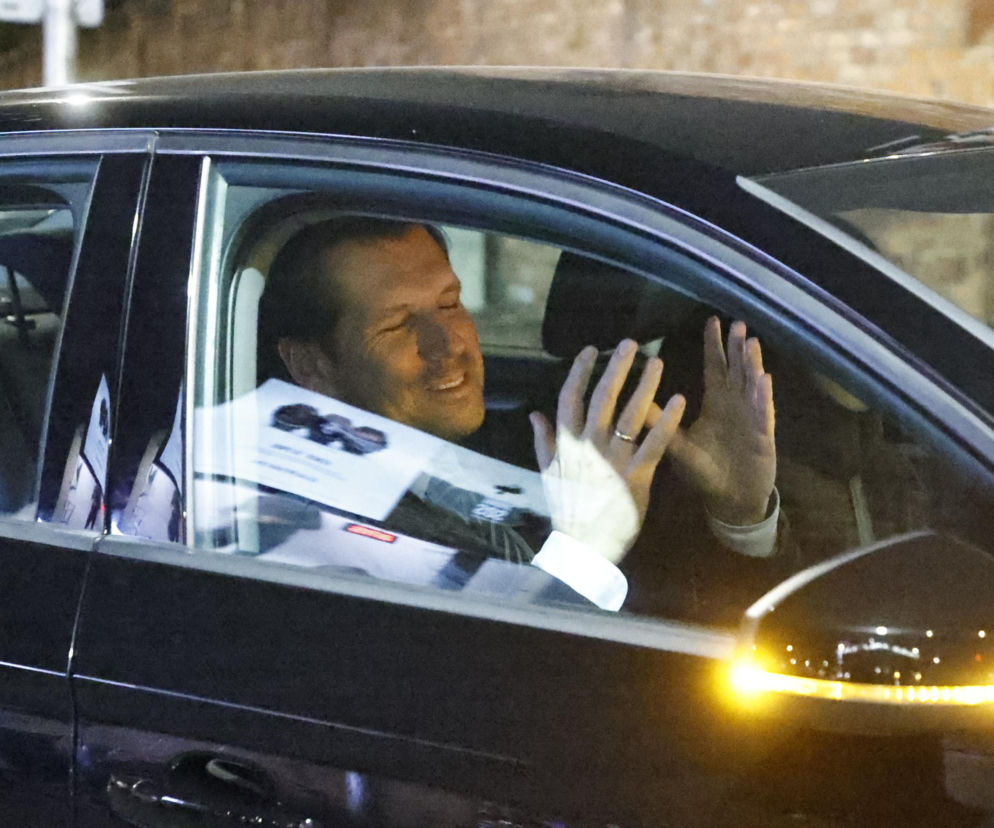 Koniec spotkania PiS na Nowogrodzkiej