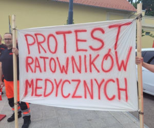 Protest ratowników medycznych w Olsztynie