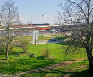 Teren przeznaczony pod budowę parkingowca