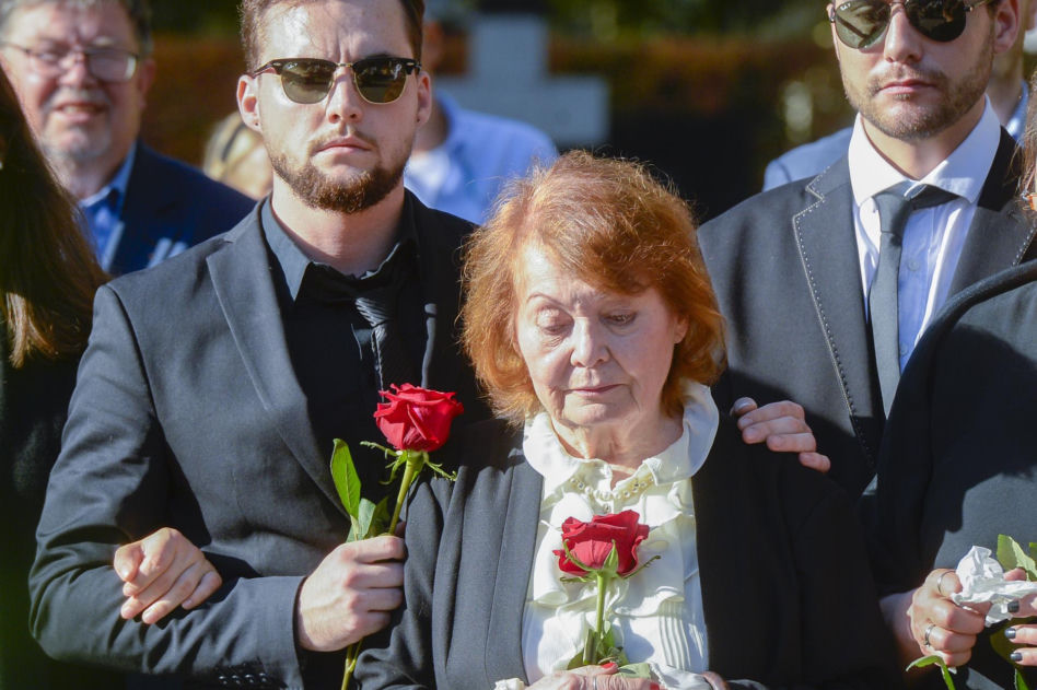 Fani w rozpaczy! Nie żyje wielka gwiazda ekranu! Iga Cembrzyńska odeszła w wieku 87 lat.
