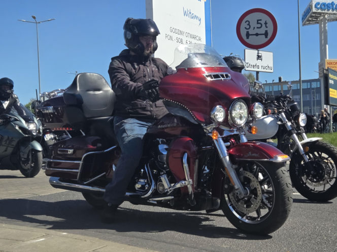 Tysiące motocykli znów podbiły Bydgoszcz! Barwna parada otworzyła sezon