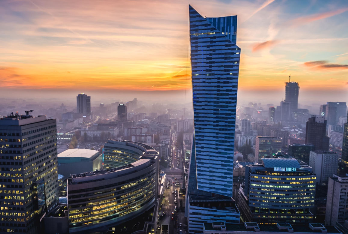 Złota 44 Warszawa - 192 m.