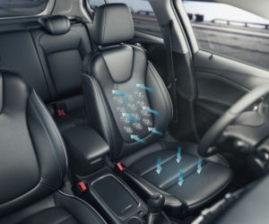 Nowy Opel Astra 2015 - siedzenia