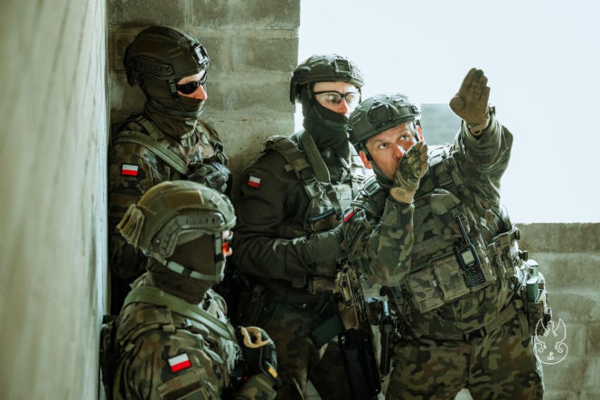 Terytorialsi szkolili się z "czarnej taktyki ". Trenują na poligonie i w terenie