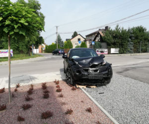 Kolizja pod remizą OSP w Zgłobicach