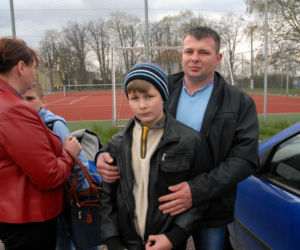 Zamknęła dzieci w grobowcu