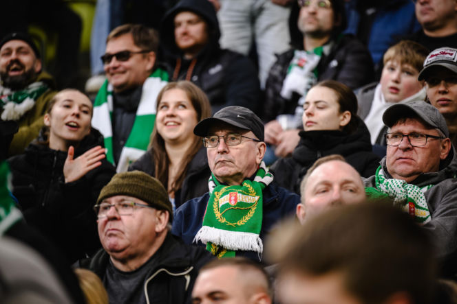 Lechia Gdańsk - Raków Częstochowa; Zdjęcia kibiców z meczu 30. kolejki PKO BP Ekstraklasy