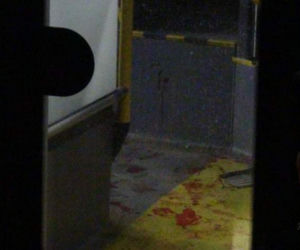 Zakrwawiony mężczyzna jechał autobusem