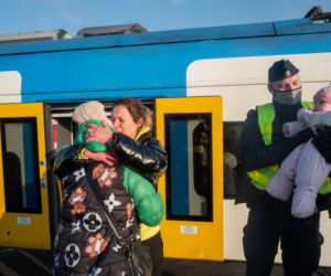 Ukraina. Pociąg z Lwowa z ukraińskimi uchodźcami