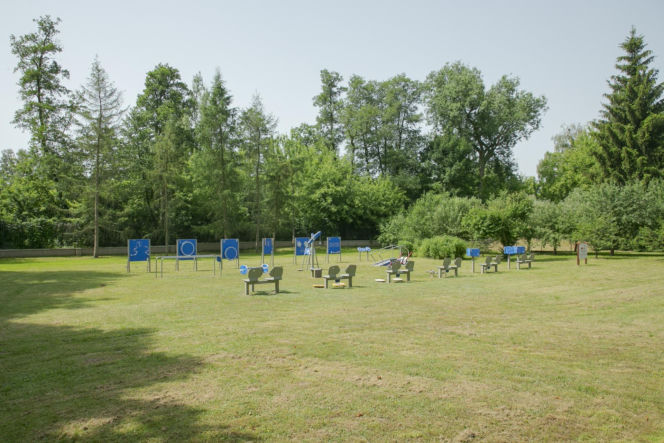 Skolimów zasypany prezentami