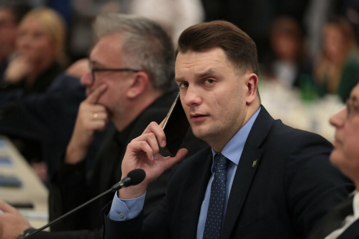 "Hańba!" Łukasz Mejza wybuczany 