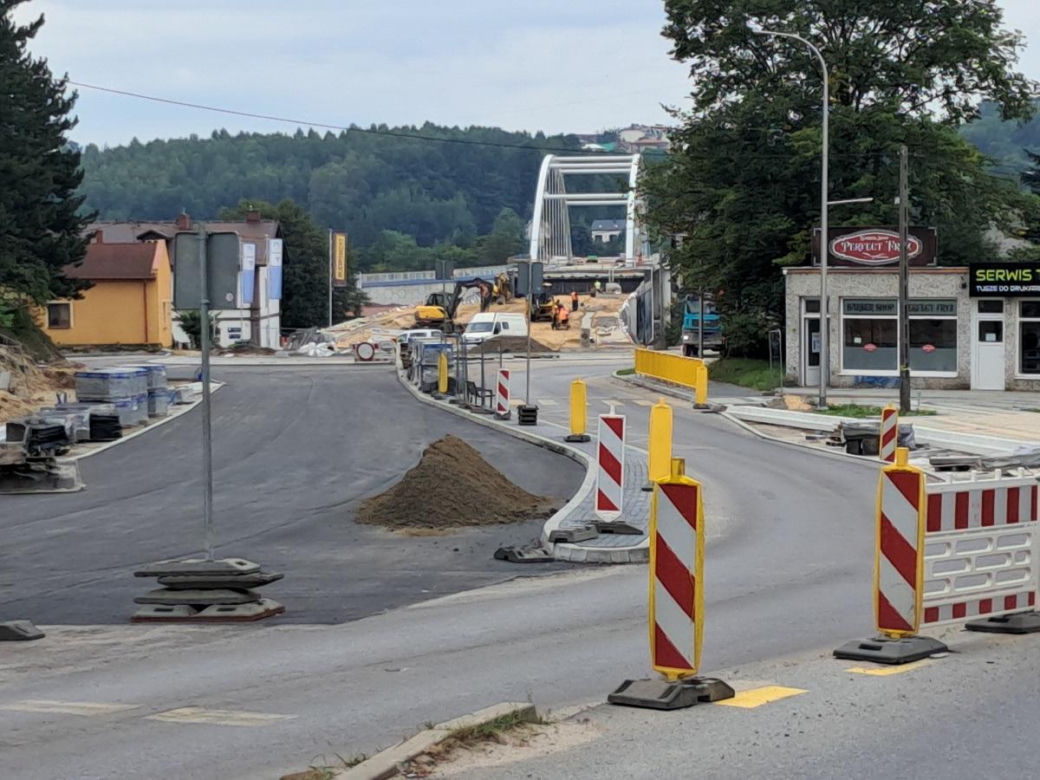 Budowa wiaduktu w Starachowicach Dolnych (08.08.2024)
