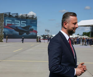 Żona Kosiniaka-Kamysza została matką chrzestną F-35