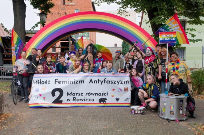 Rawicz: Urząd odpowiada na petycję w sprawie środowisk LGBT+. Miasto stawia na dystans