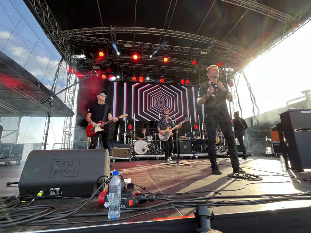 Koncert zespołu Sztywny Pal Azji w ramach Rockowizna Festiwal 2023 w Poznaniu
