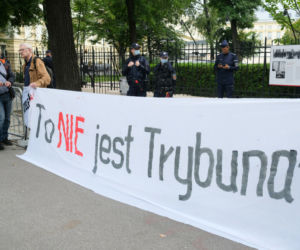 Trybunał konstytucyjny podzielił Polskę
