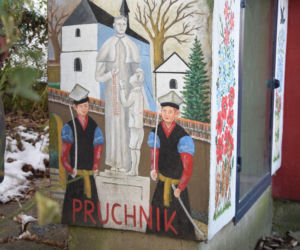 Podkarpackie: 30 lat buduje kapliczkę!  Zobacz niezwykłe zdjęcia