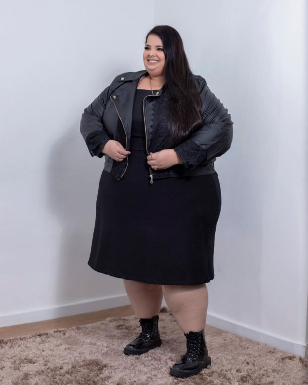 Dramat modelki plus size. Nie wpuścili jej na pokład samolotu. "Nie chcą mnie, bo jestem gruba"