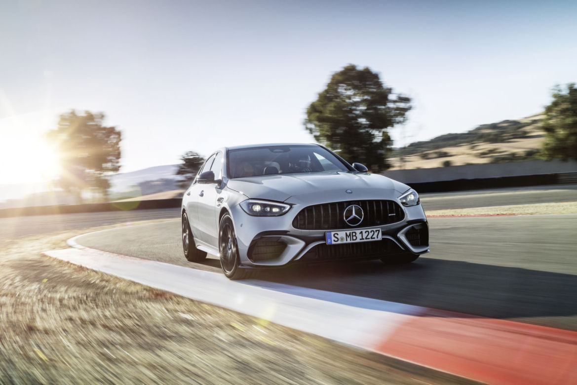 Mercedes-AMG C 63 S E Performance (2023)