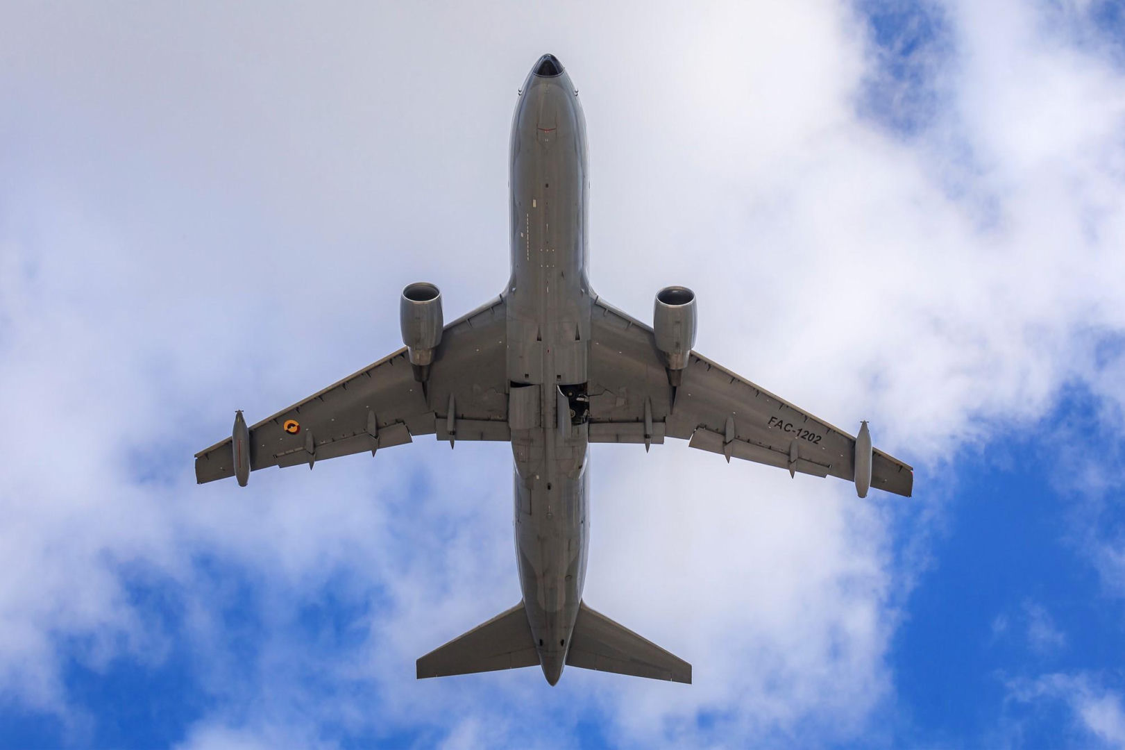 Kolumbijski KC-767
