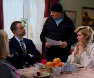 Barwy szczęścia odc. 2069. Tomasz (Kazimierz Mazur), Amelia (Stanisława Celińska), Bruno (Lesław Żurek), Bożena (Marieta Żukowska)