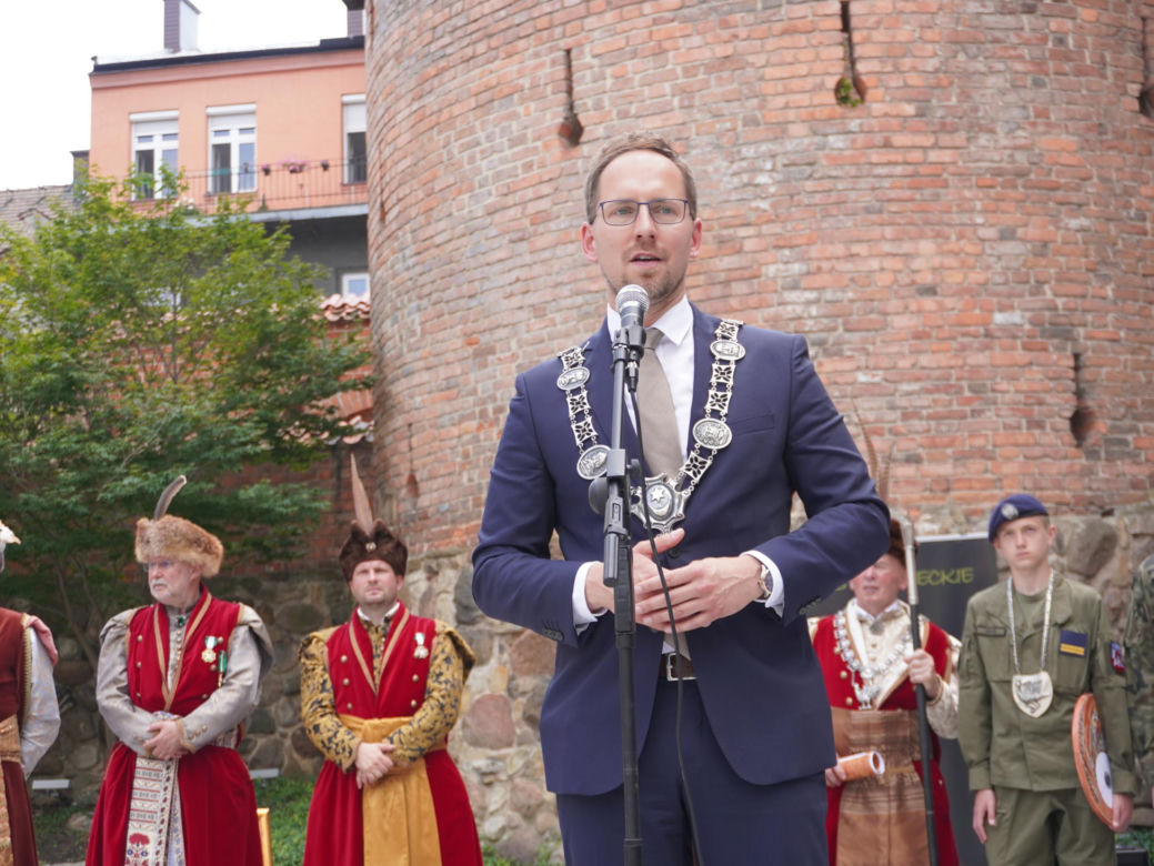 Zdearzenia 2024. Uroczysta intronizacja nowego króla tarnowskiego Bractwa Kurkowego