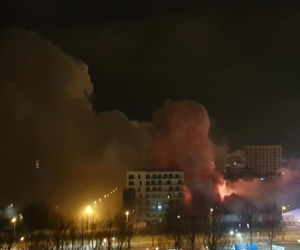 Gigantyczny pożar Lidla na Bielanach
