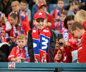 Tak kibice Wisły Kraków bawili się na trybunach. Znajdź się na zdjęciach