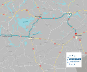 Wakacje 2021. Będą połączenia autobusowe z lotniska w Szymanach na Mazury! [MAPY]