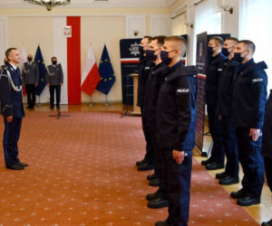 Podlaska policja ma nowych funkcjonariuszy. Złożyli uroczyste ślubowanie [ZDJĘCIA]