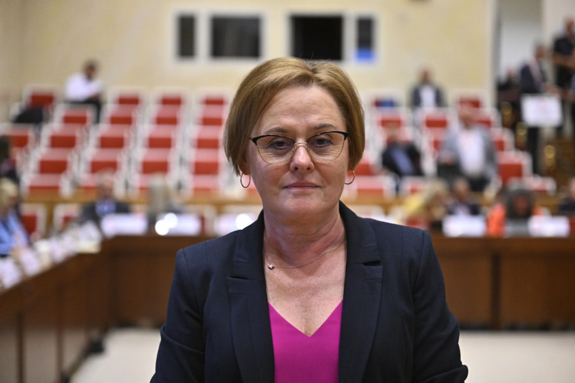 Trzaskowski z wotum zaufania za rządy w 2023 r. 