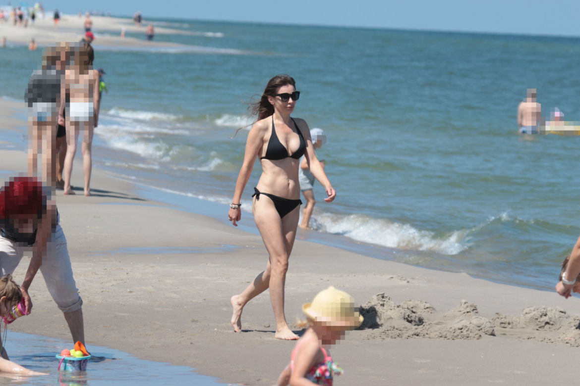 Wenus z Juraty czyli Agnieszka Dygant na plaży